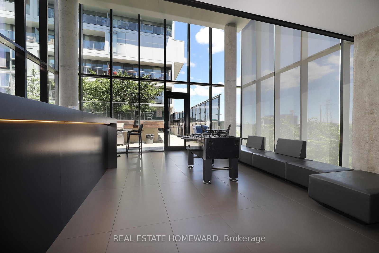 51 Trolley Crescent • #603 • Toronto, ON photo 19