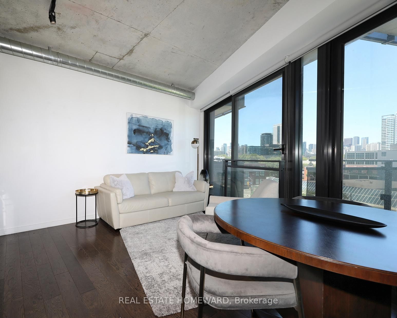 51 Trolley Crescent • #603 • Toronto, ON photo 9