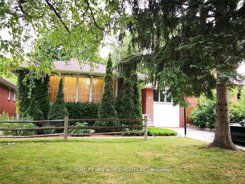 10 Millgate Crescent
