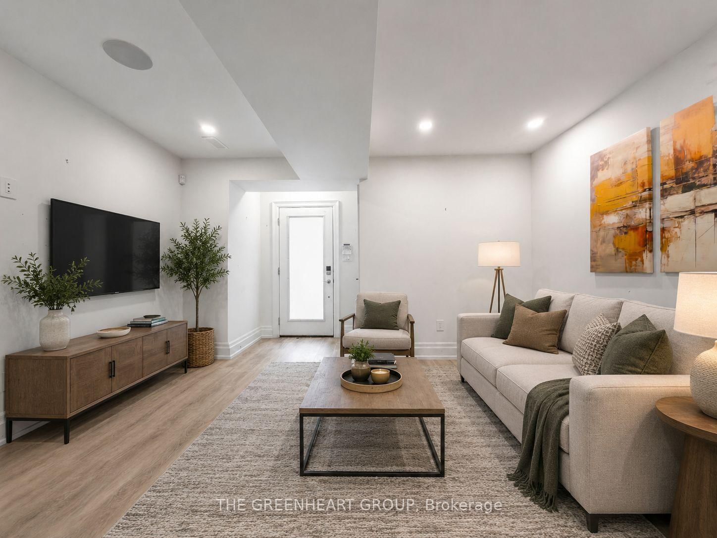 96 Montrose Avenue, Unit Lower