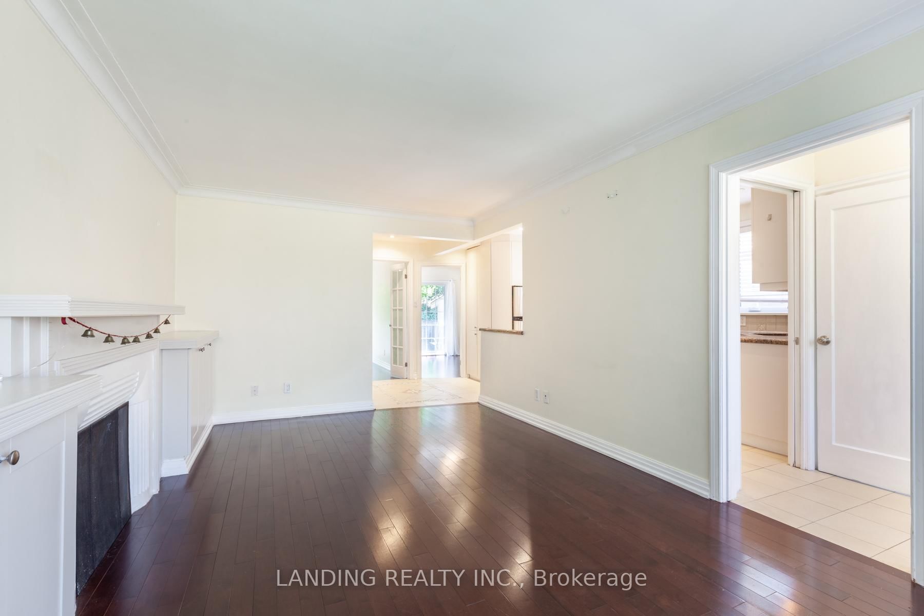53 Elvina Gardens