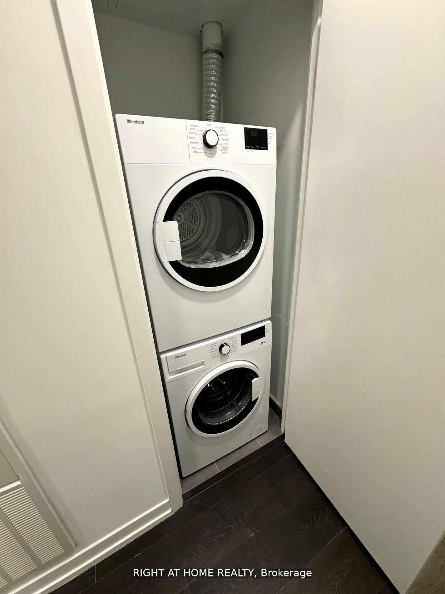 2020 Bathurst Street, Unit 320