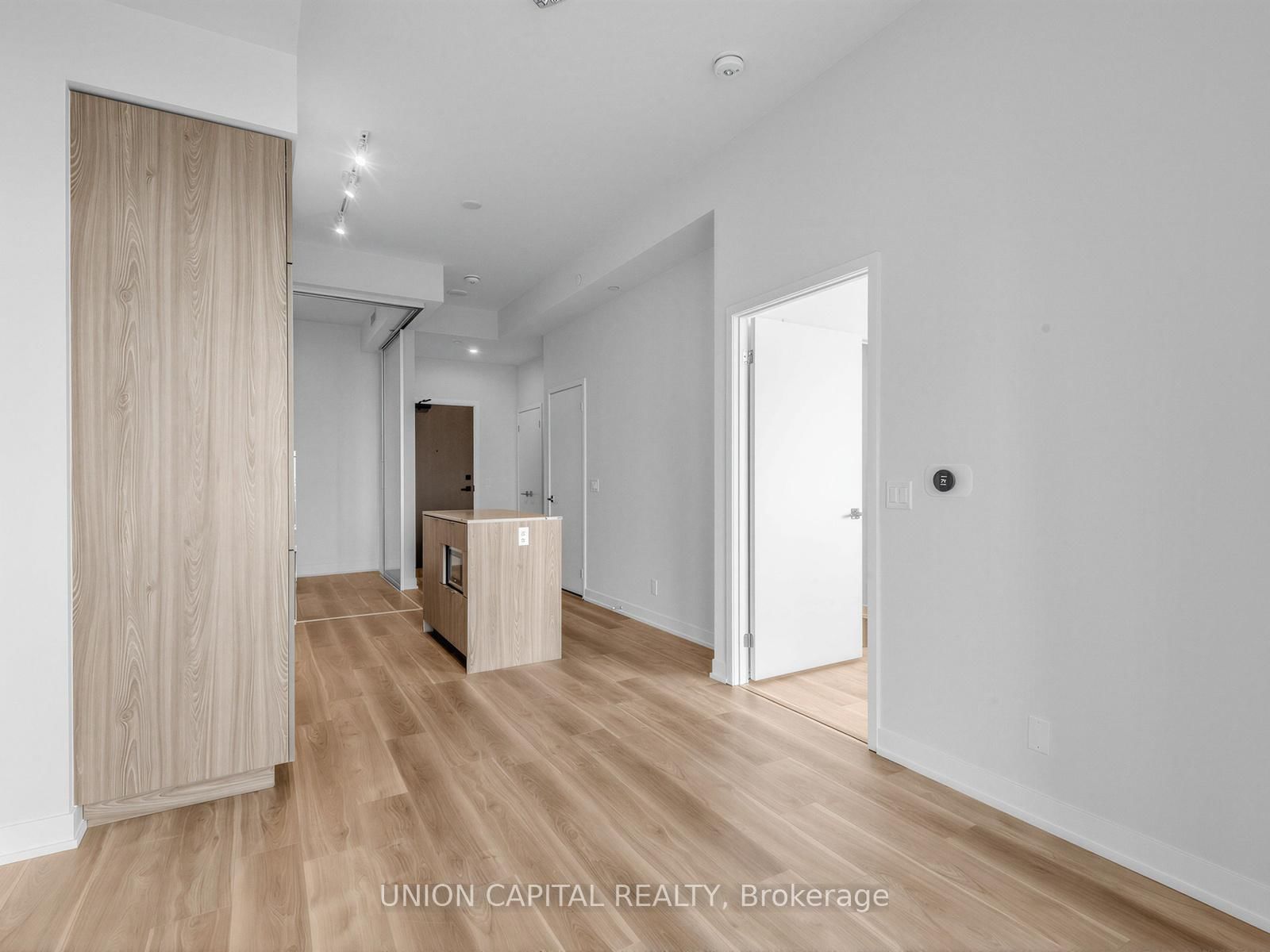 15 Holmes Avenue • #1603 • Toronto, ON photo 27