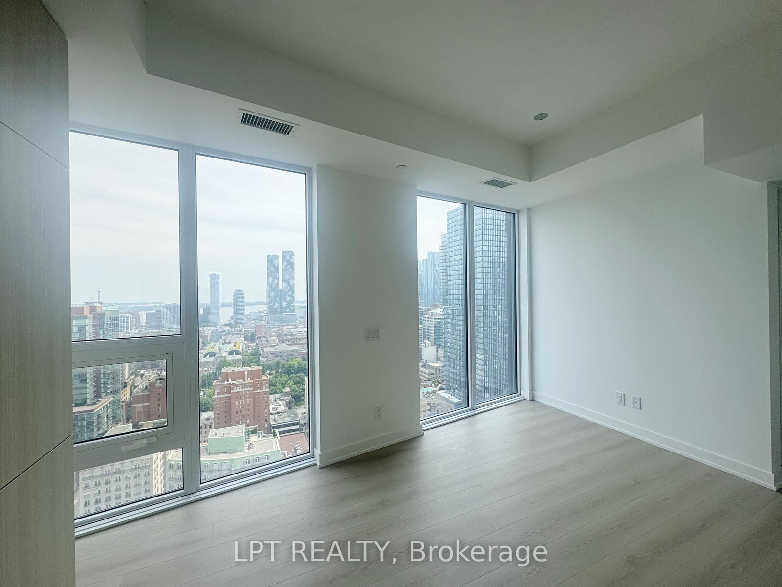 3508-100 Queen Street, Toronto, ON, photo 4