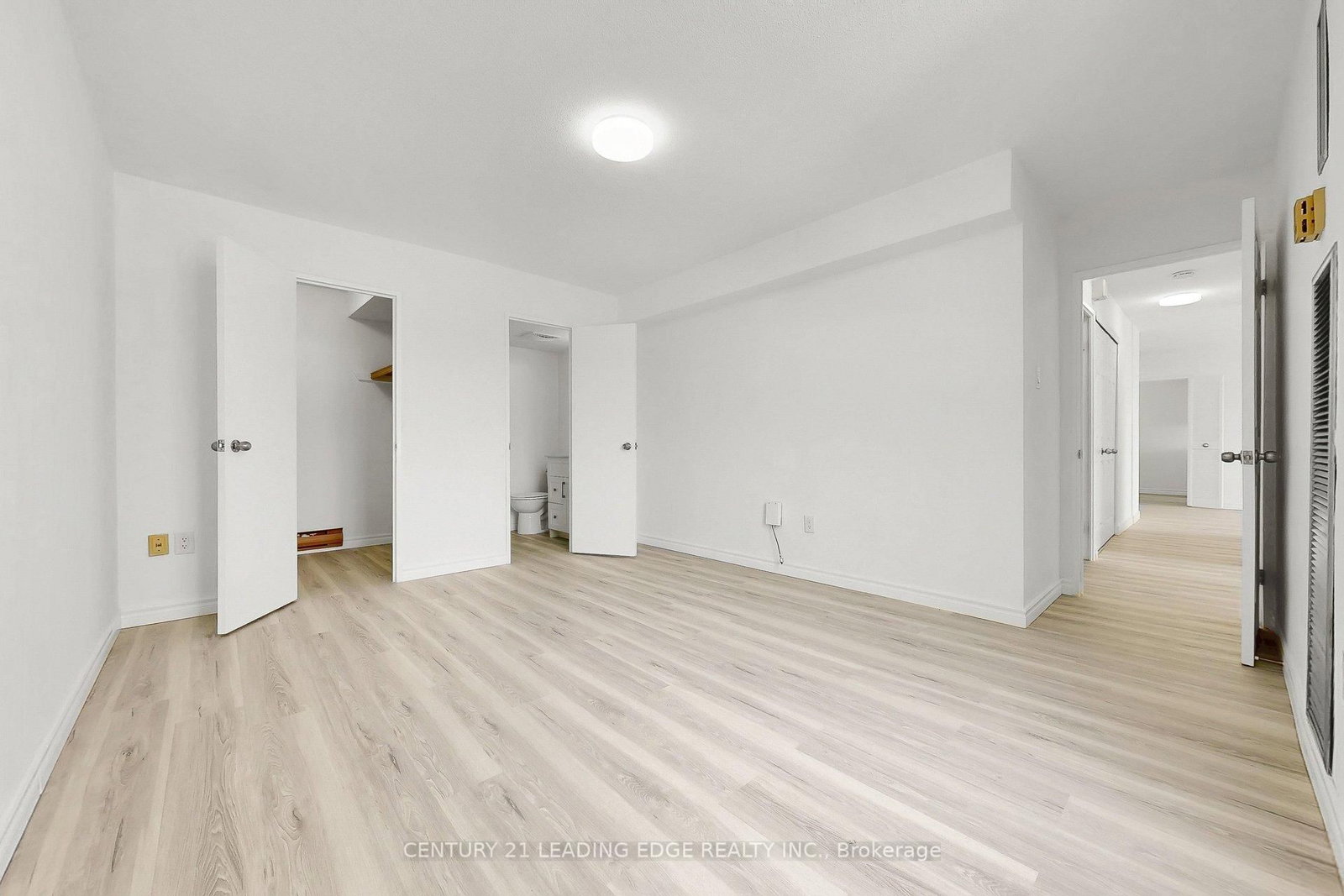 260 Seneca Hill Drive • #1604 • Toronto, ON photo 14
