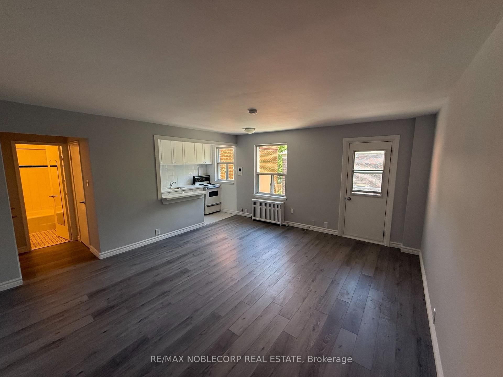 1315 Bayview Avenue, Unit 206
