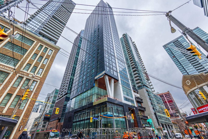 home for lease on 2107-357 King Street W