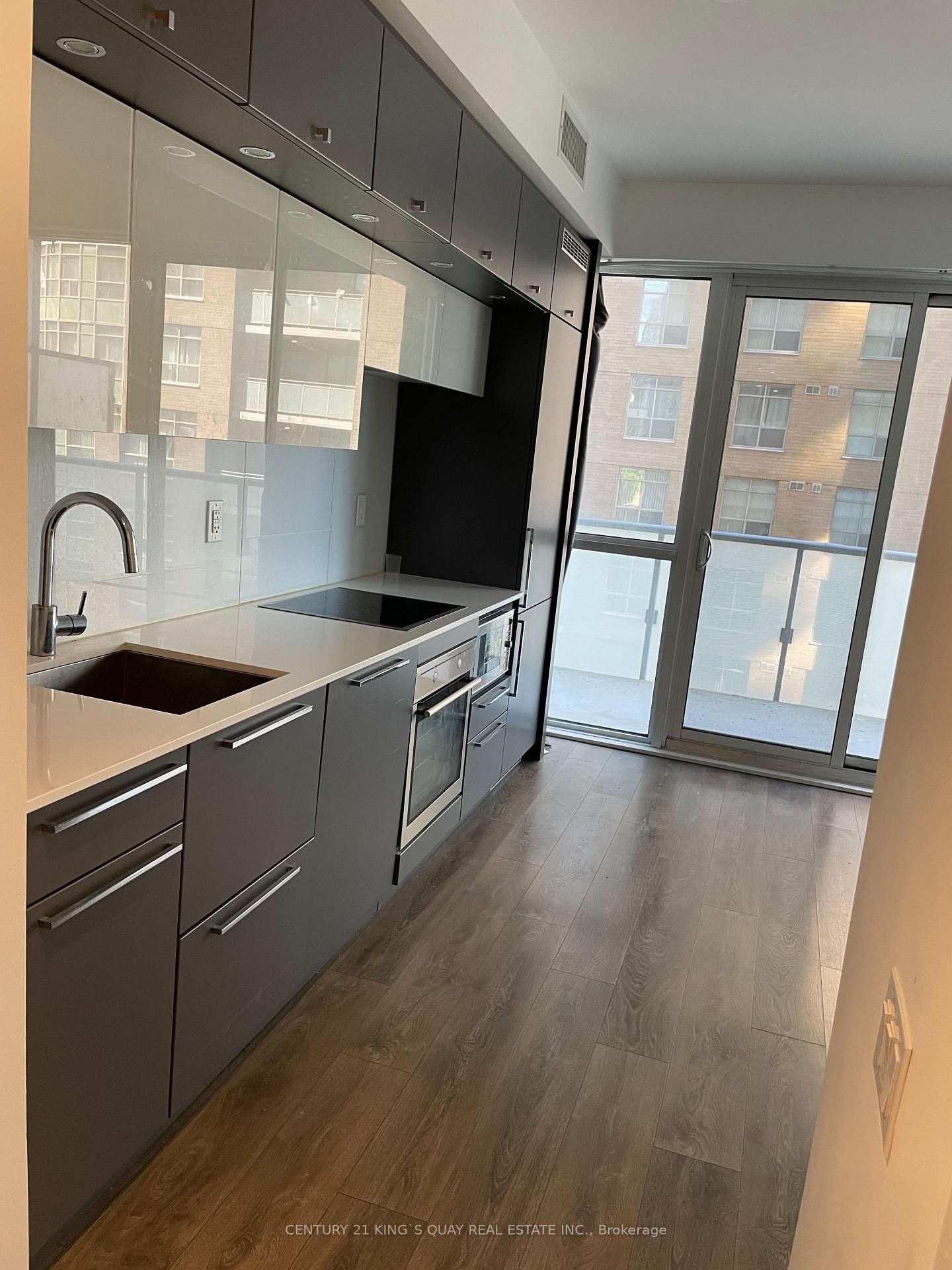 15 Grenville Street, Unit 506