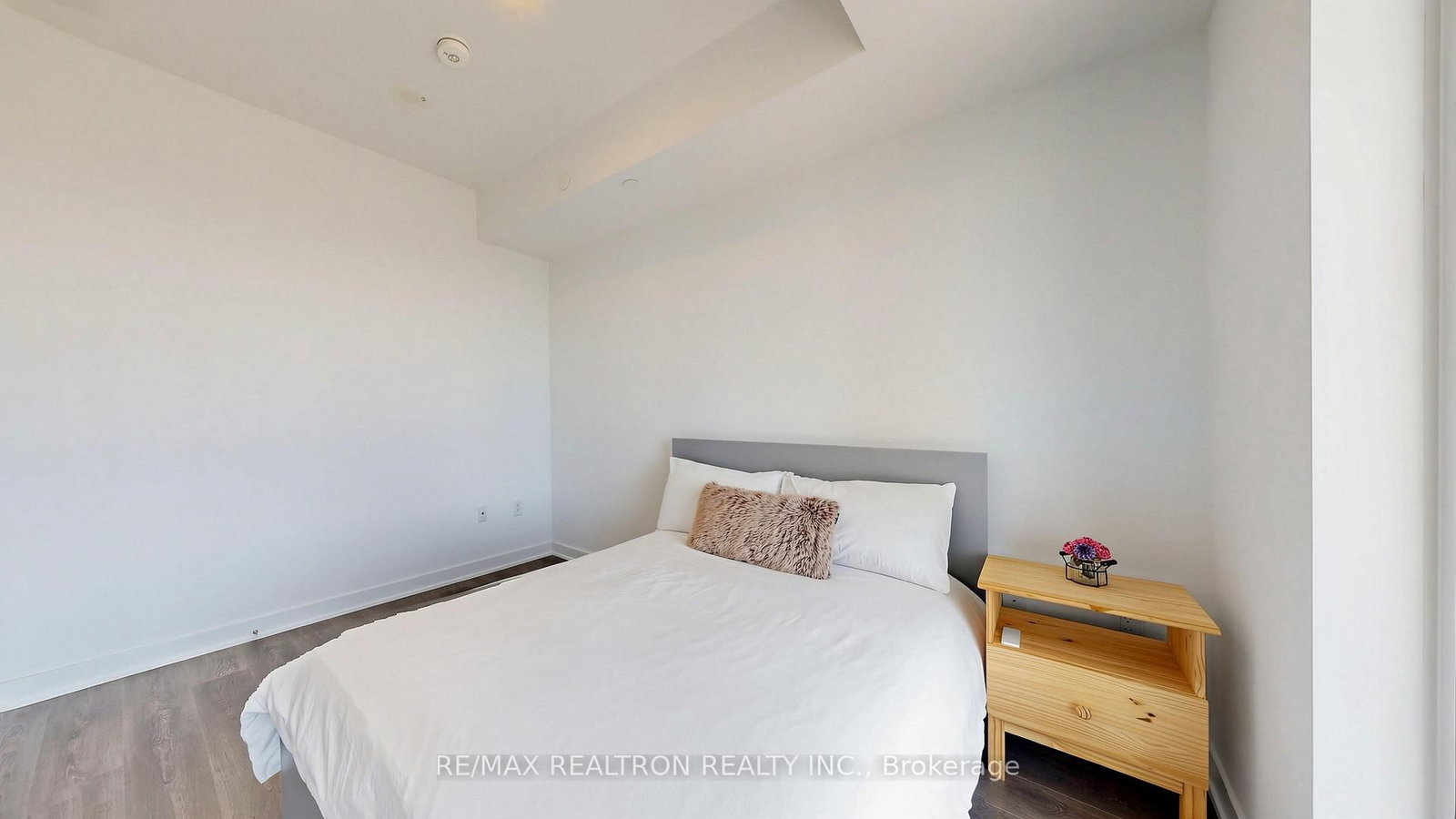 130 River Street • #901 • Toronto, ON photo 15