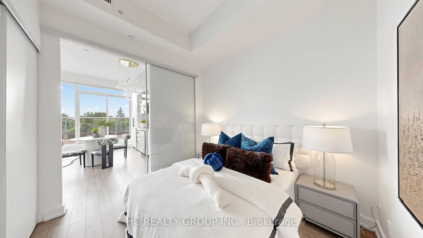 6 Parkwood Avenue • #701 • Toronto, ON photo 24