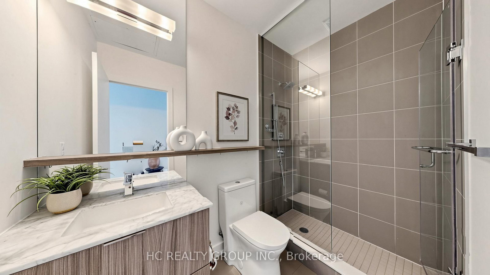 6 Parkwood Avenue • #701 • Toronto, ON photo 25
