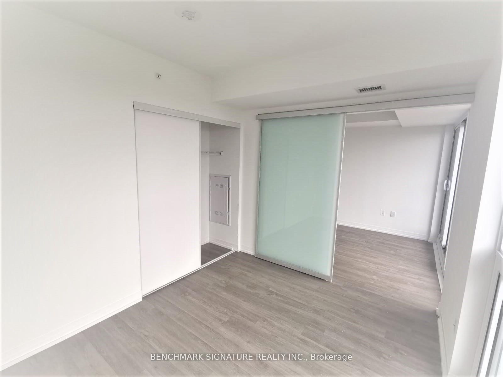 251 Jarvis Street, Unit 4015