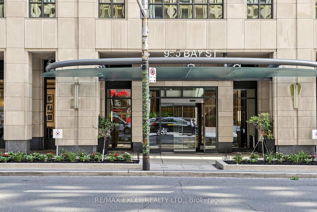 1408 - 955 Bay Street