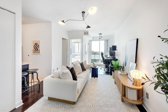 2001 - 60 Byng Avenue