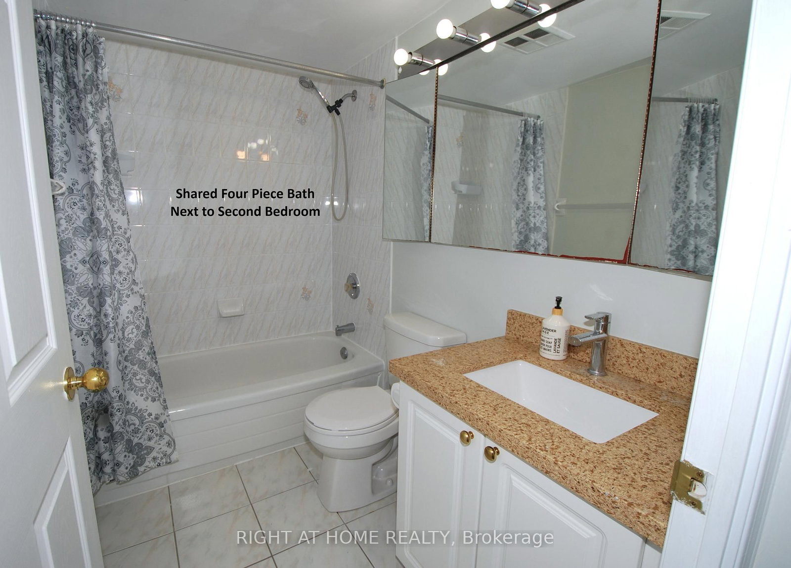39 Pemberton Avenue • #1009 • Toronto, ON photo 18
