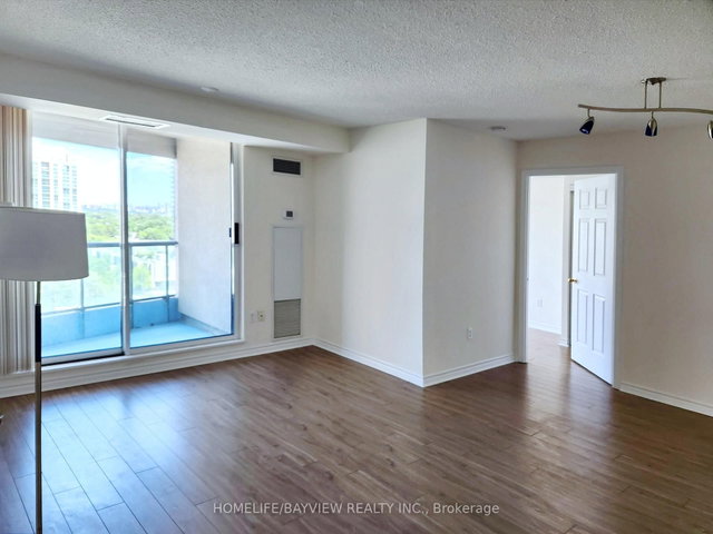 1816 - 7 Lorraine Drive