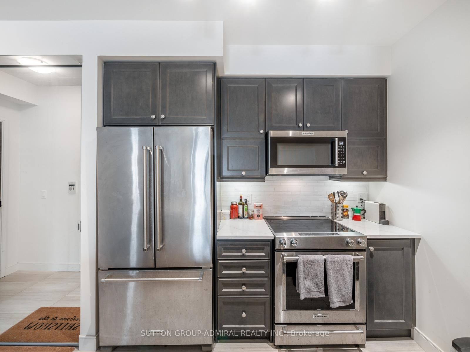301-825 Church Street, Toronto, ON, photo 4
