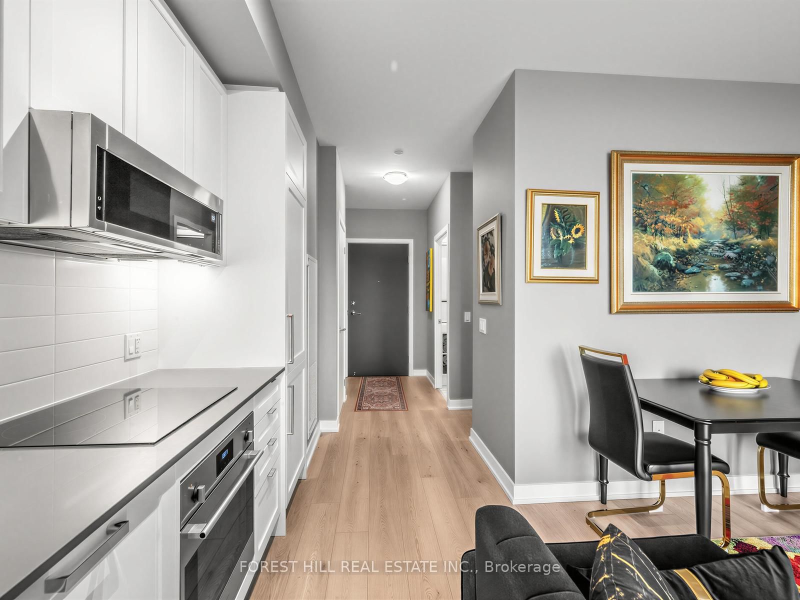 703-250 Lawrence Avenue, Toronto, ON