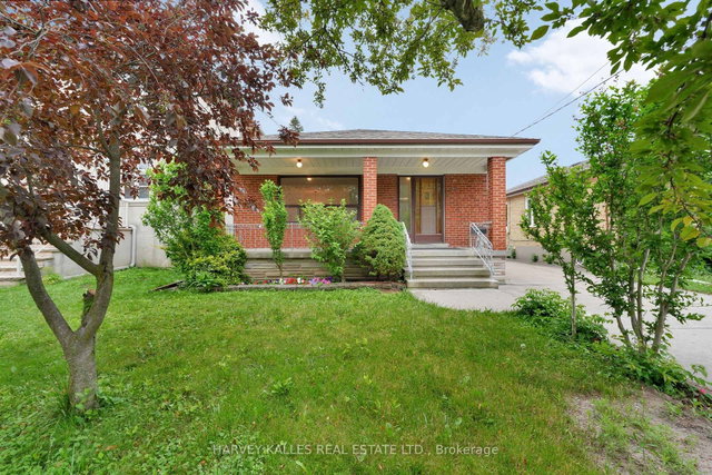 61 Abitibi Avenue