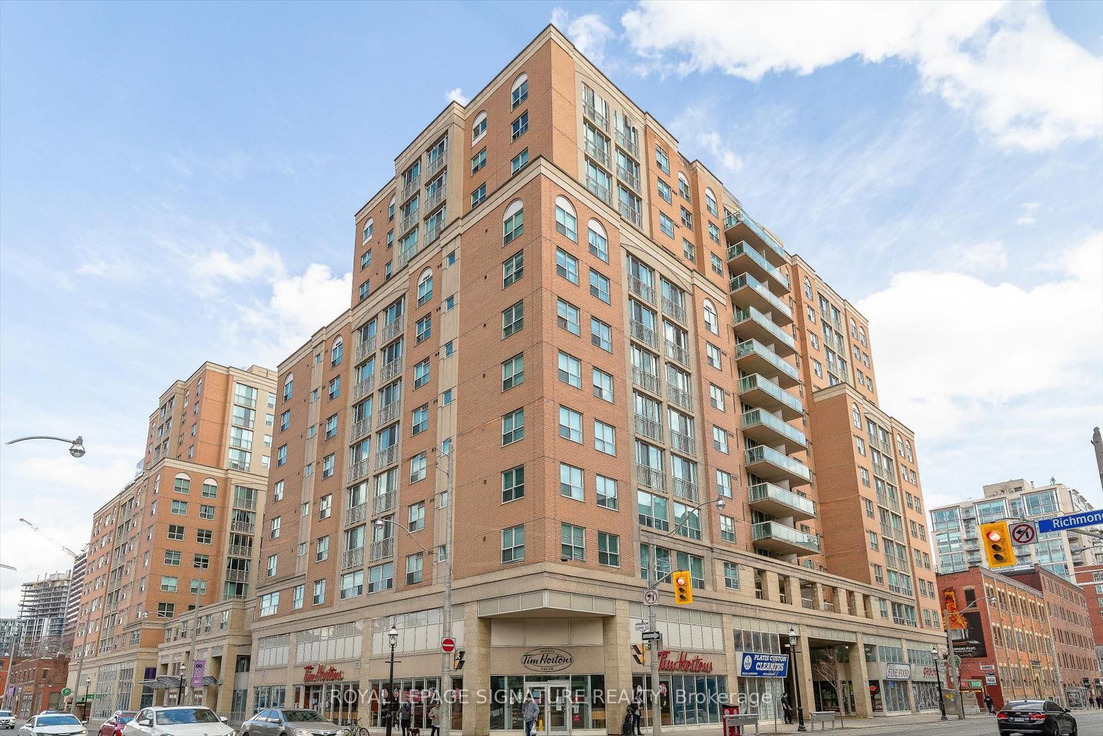 323 E Richmond Street • #704 • Toronto, ON photo 18