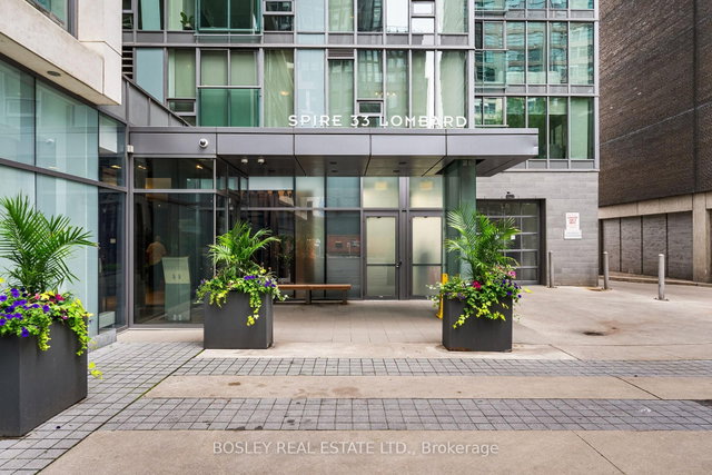 1303 - 33 Lombard Street