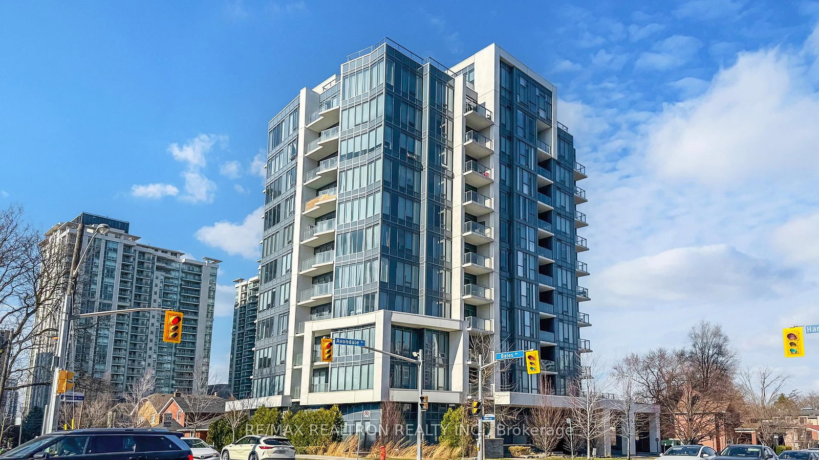 1102-28 Avondale Avenue, Toronto, ON, photo 2