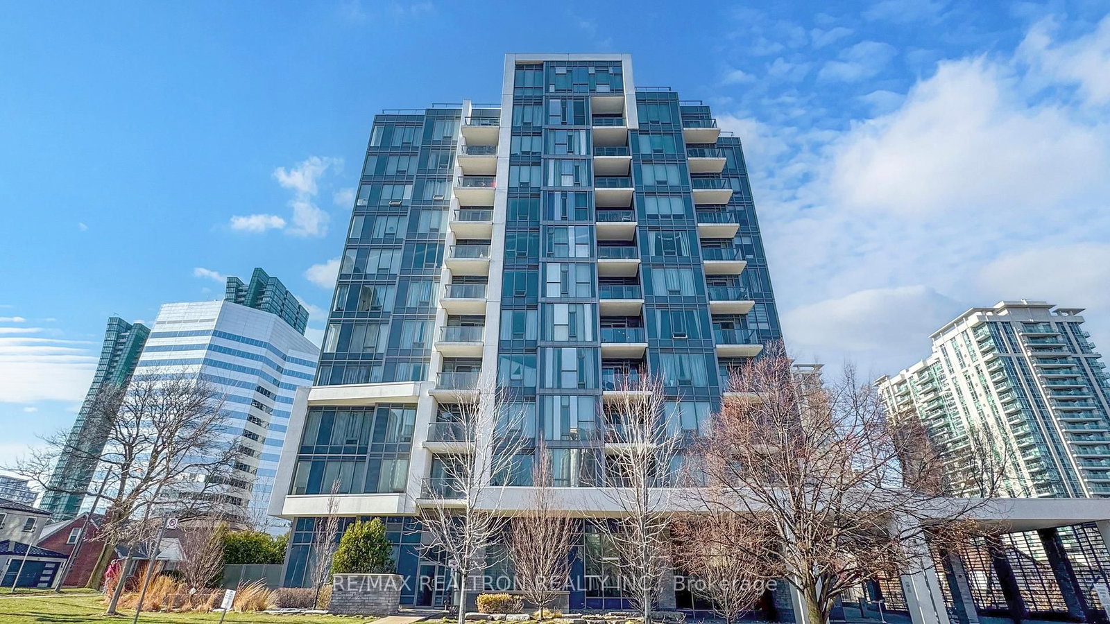 1102-28 Avondale Avenue, Toronto, ON, photo 4