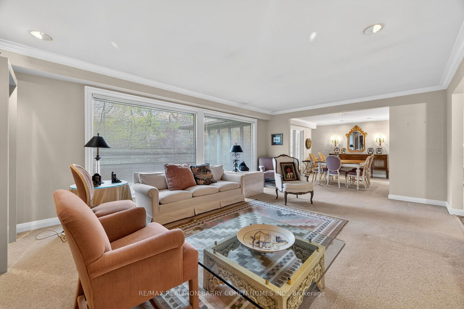 18 Brian Cliff Drive • Toronto, ON photo 13