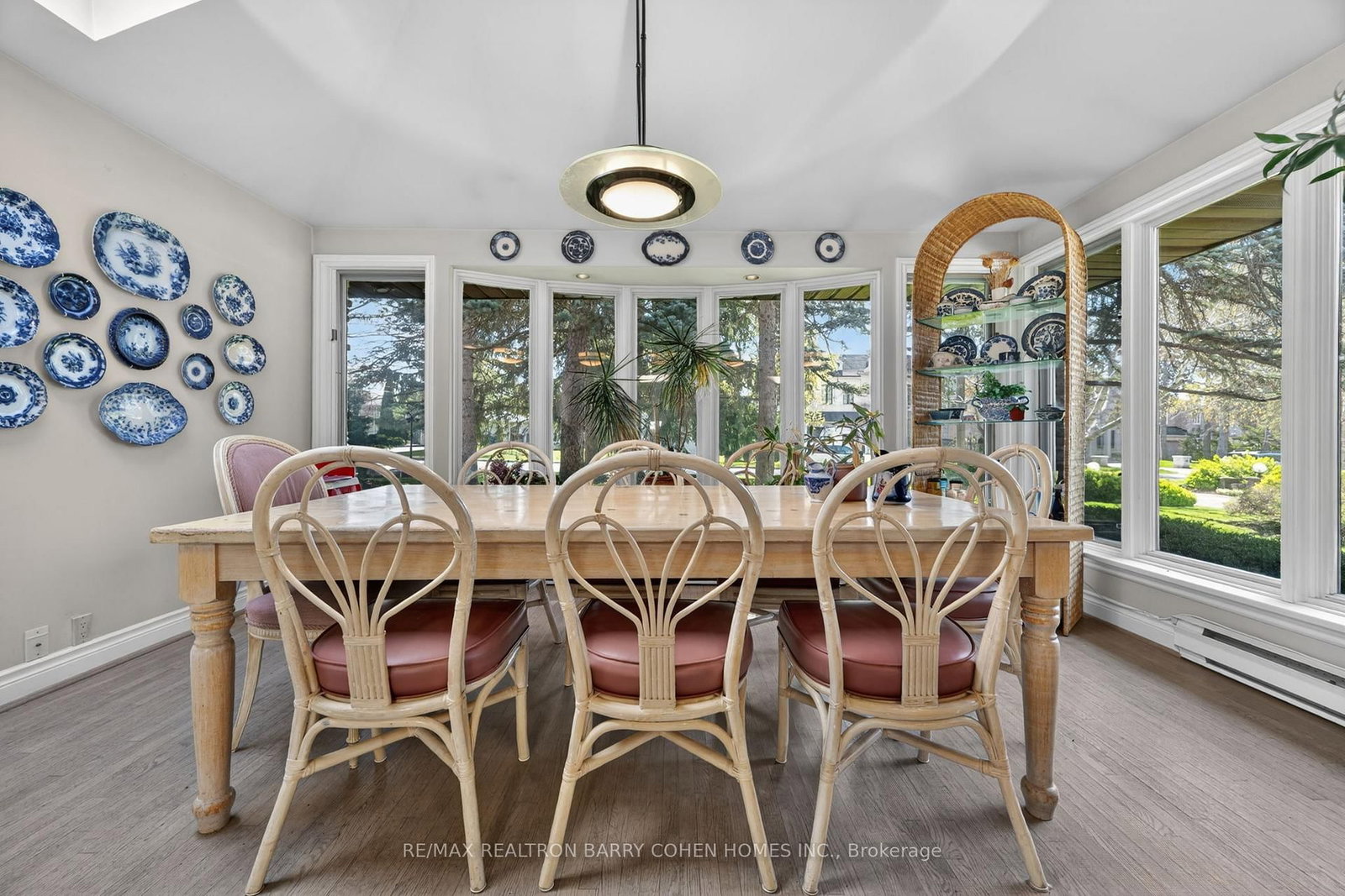 18 Brian Cliff Drive • Toronto, ON photo 20