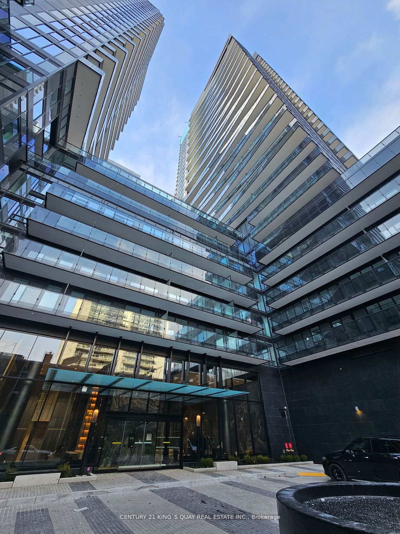 home for lease on 2008-127 Broadway Avenue