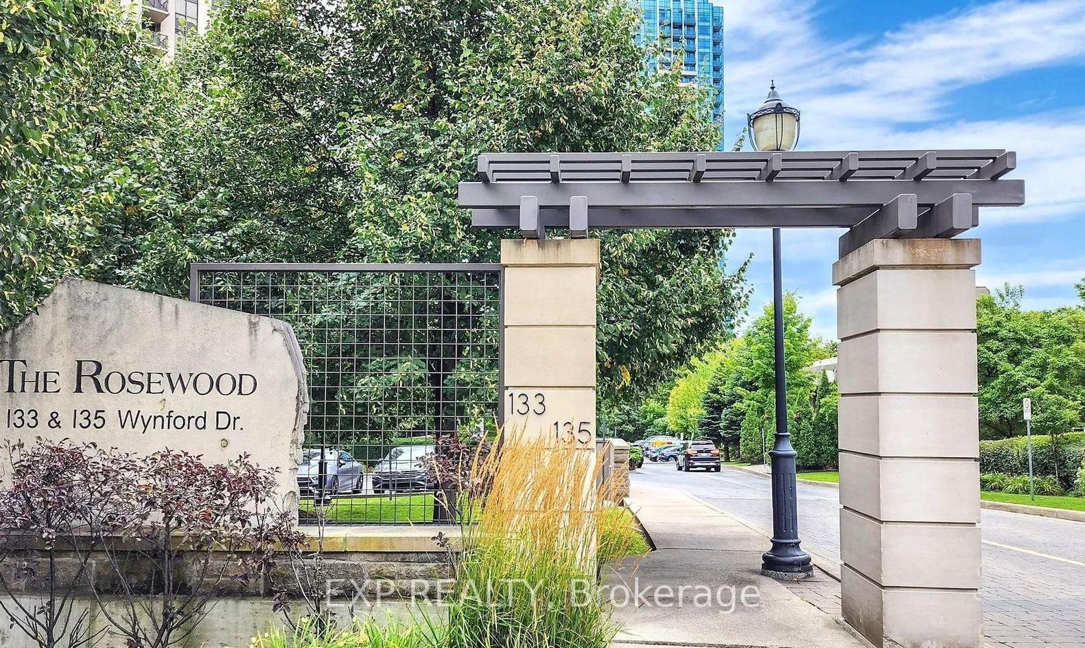 808-133 Wynford Drive, Toronto, ON, photo 3