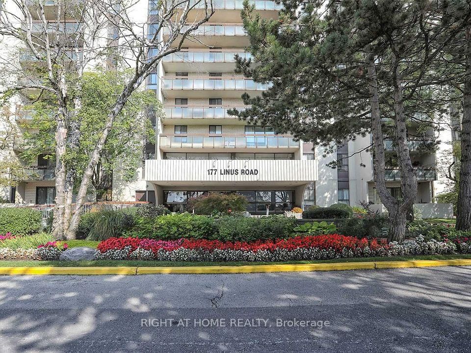 612-177 Linus Road, Toronto, ON