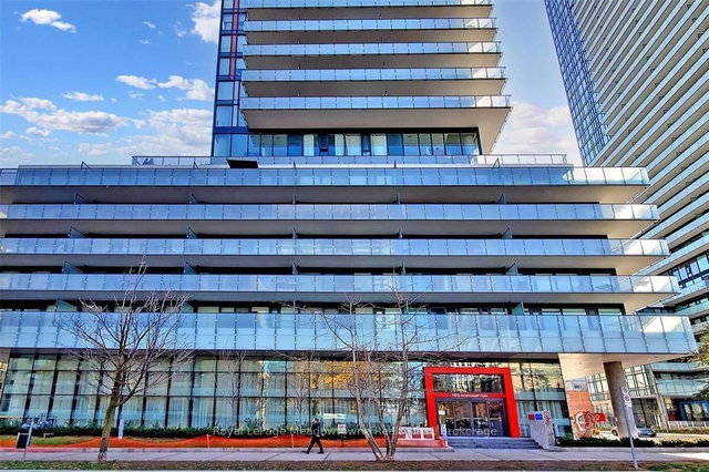 2401 - 185 Roehampton Avenue