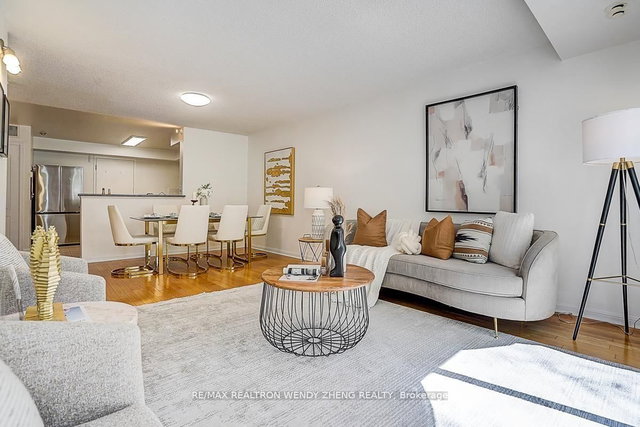 1517 - 28 Sommerset Way