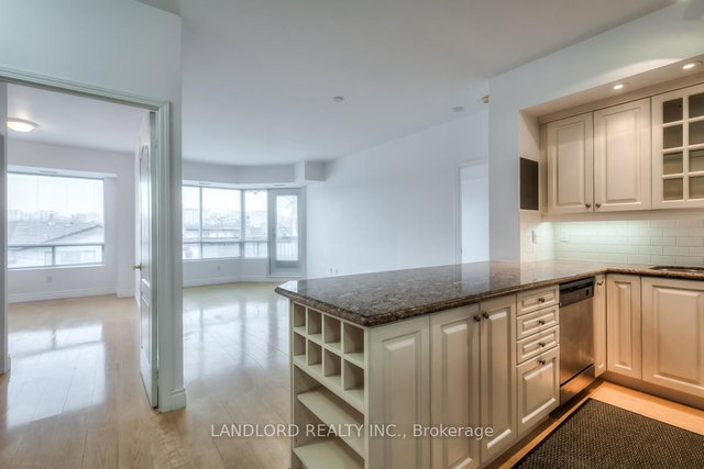 307 - 77 Mcmurrich Street