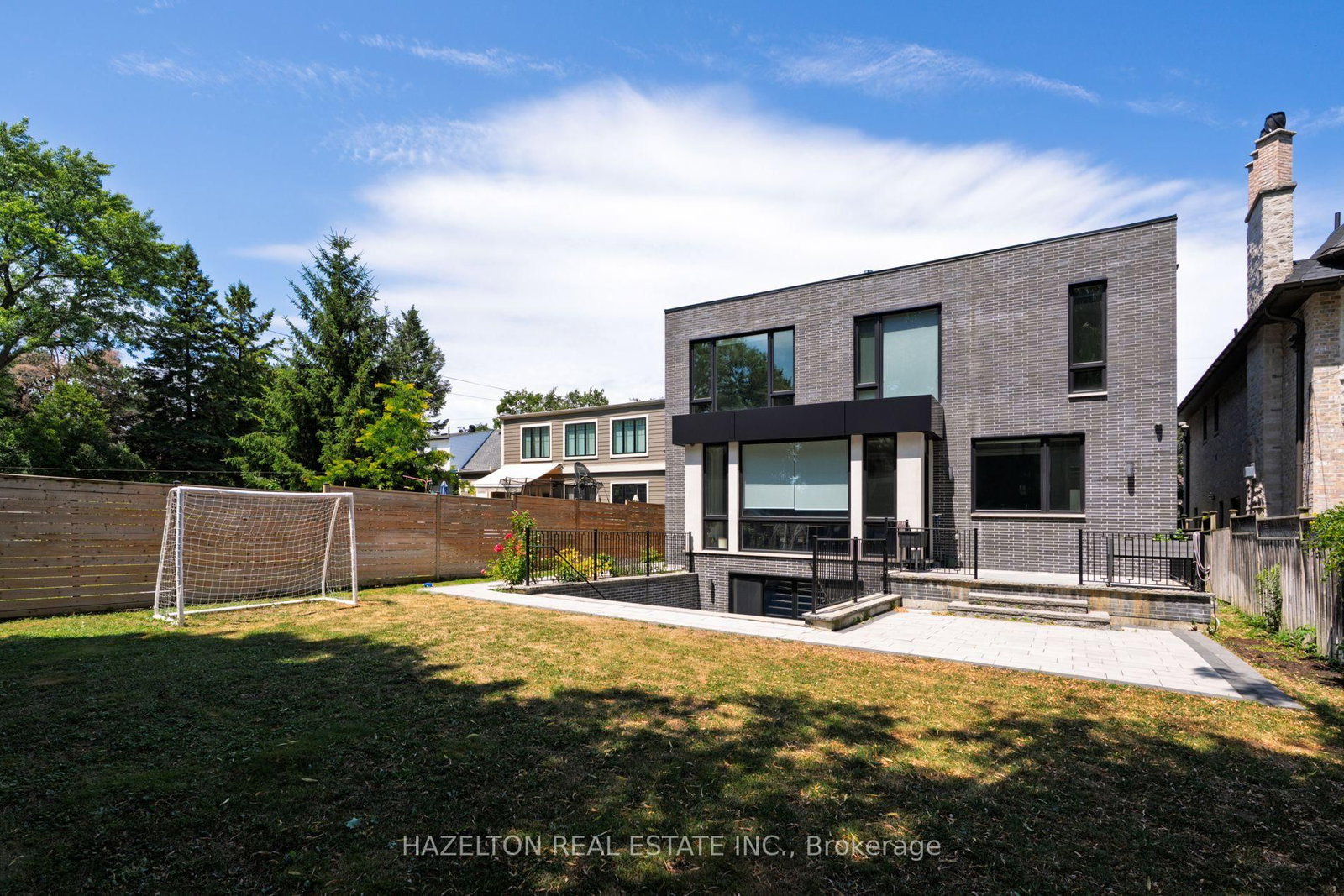 71 Yorkview Drive • Toronto, ON photo 40