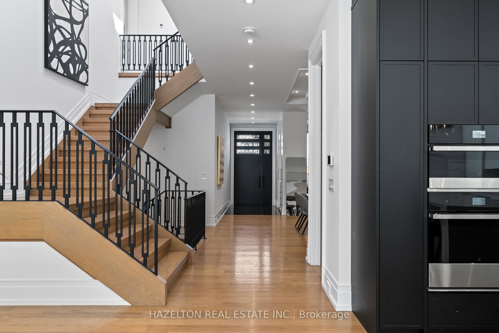 71 Yorkview Drive • Toronto, ON photo 8