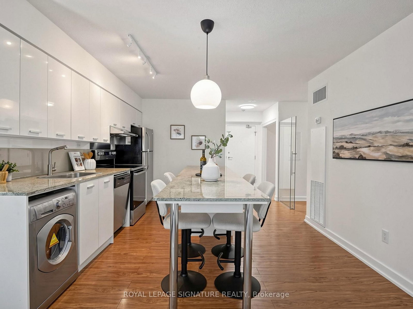 15 Singer Court • #1211 • Toronto, ON photo 13