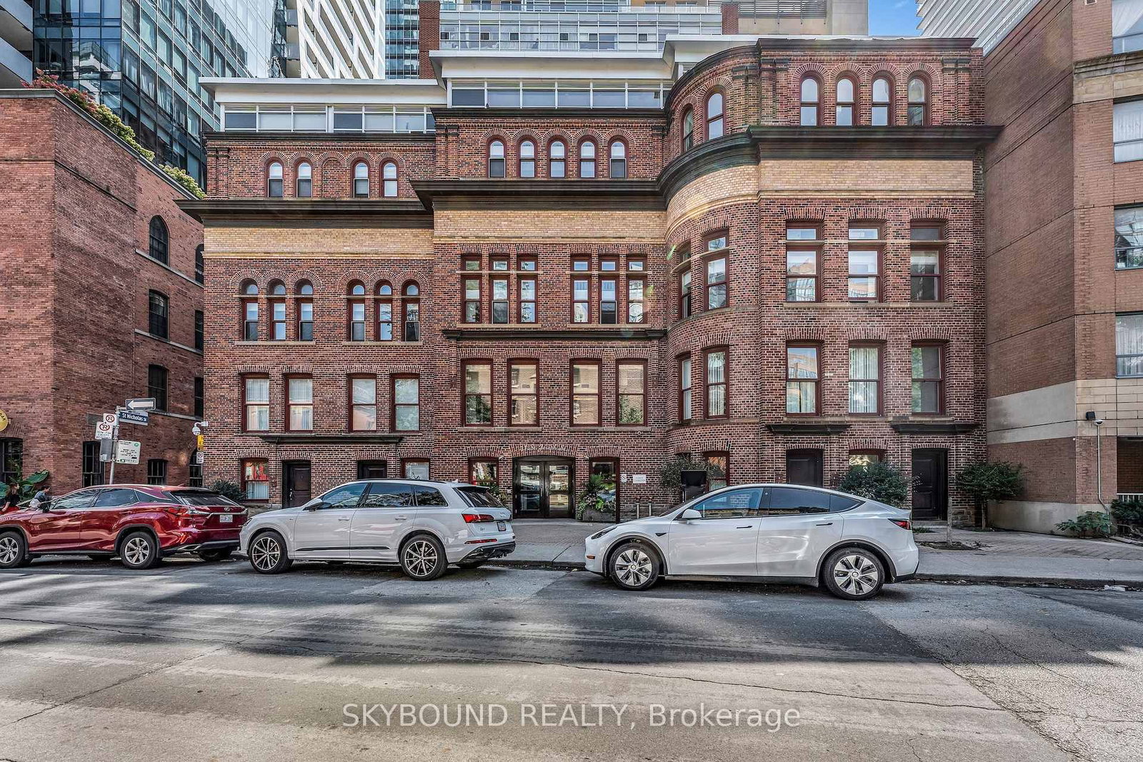 505-11 St Joseph Street, Toronto, ON, photo 2