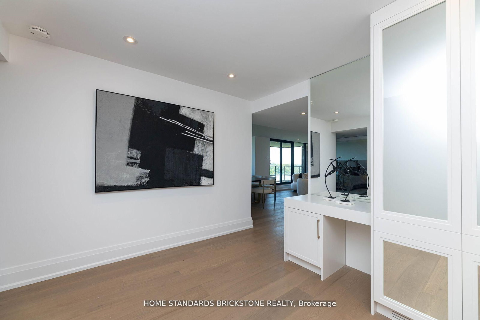 9D - 66 Collier Street, Toronto 4