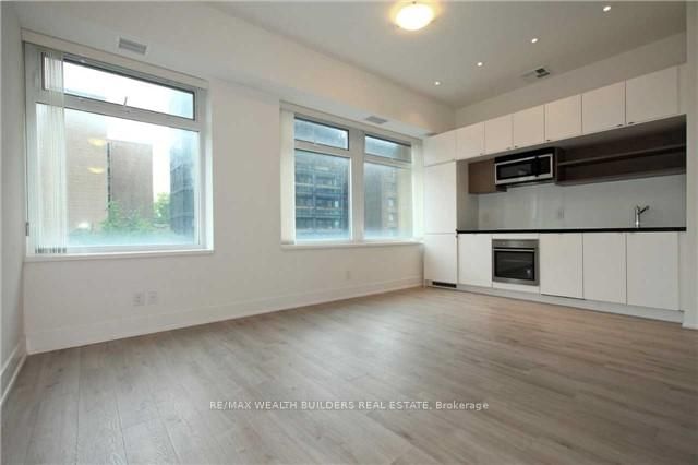 328 - 111 St Clair Avenue W