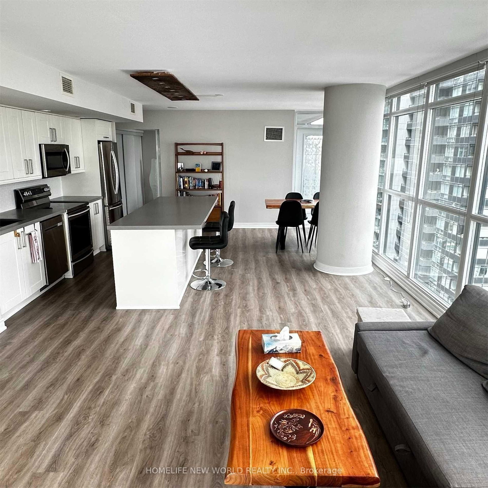 1603-8 Telegram Mews, Toronto, ON, photo 5
