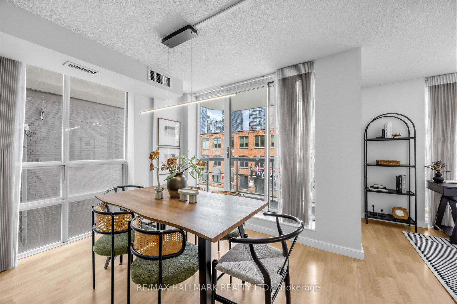 303-311 Richmond Street, Toronto, ON, photo 5
