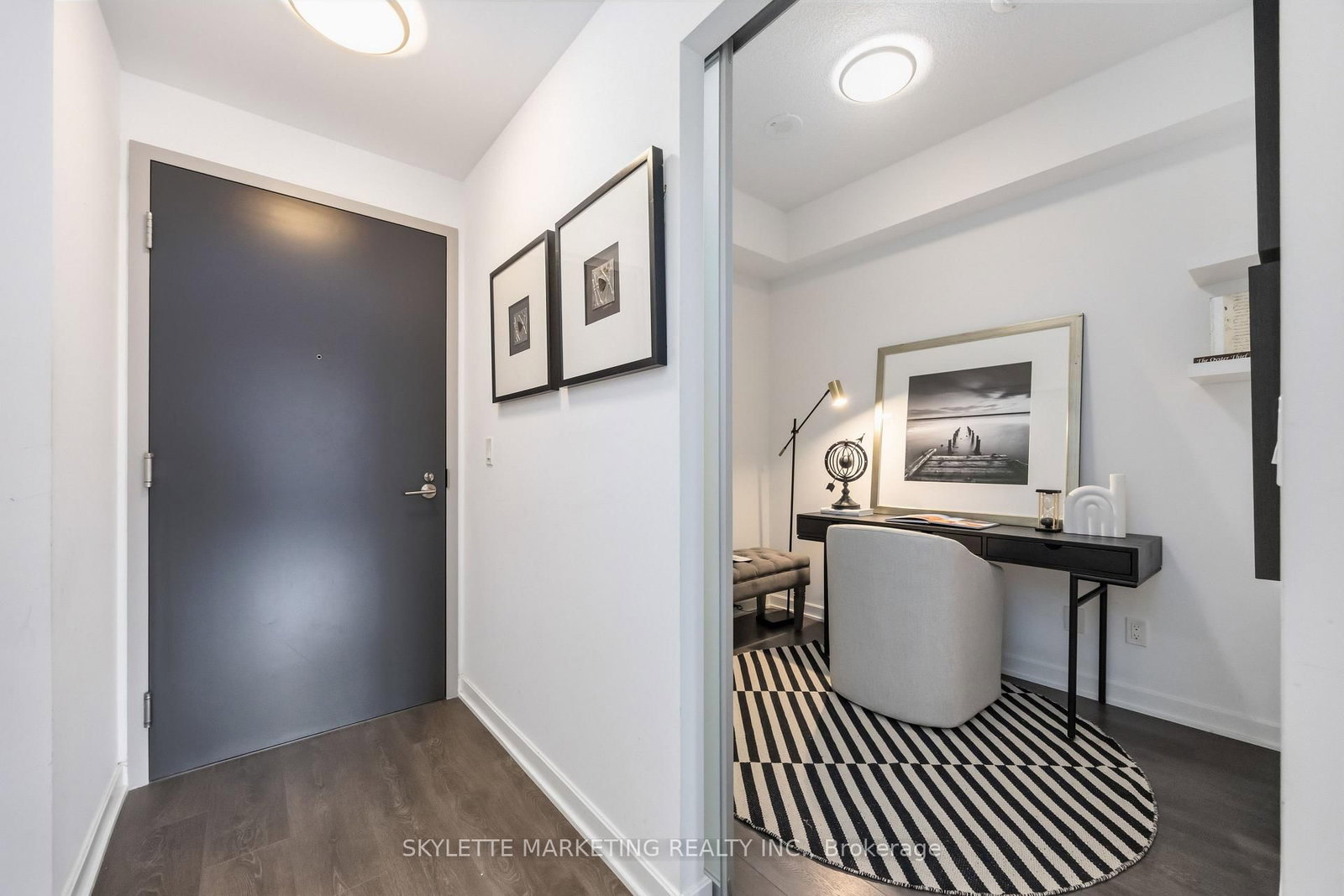 414-38 Forest Manor Road, Toronto, ON, photo 2