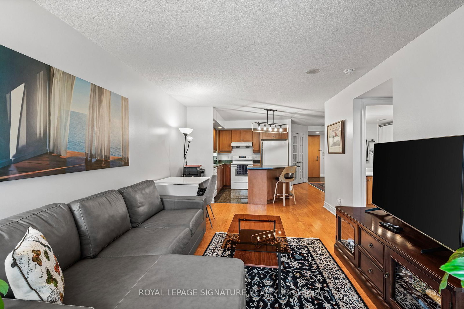 123 Eglinton Avenue E • #813 • Toronto, ON photo 18