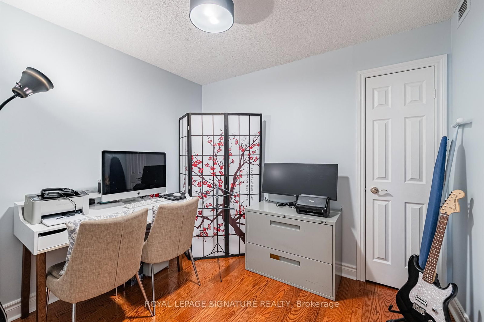 123 Eglinton Avenue E • #813 • Toronto, ON photo 22
