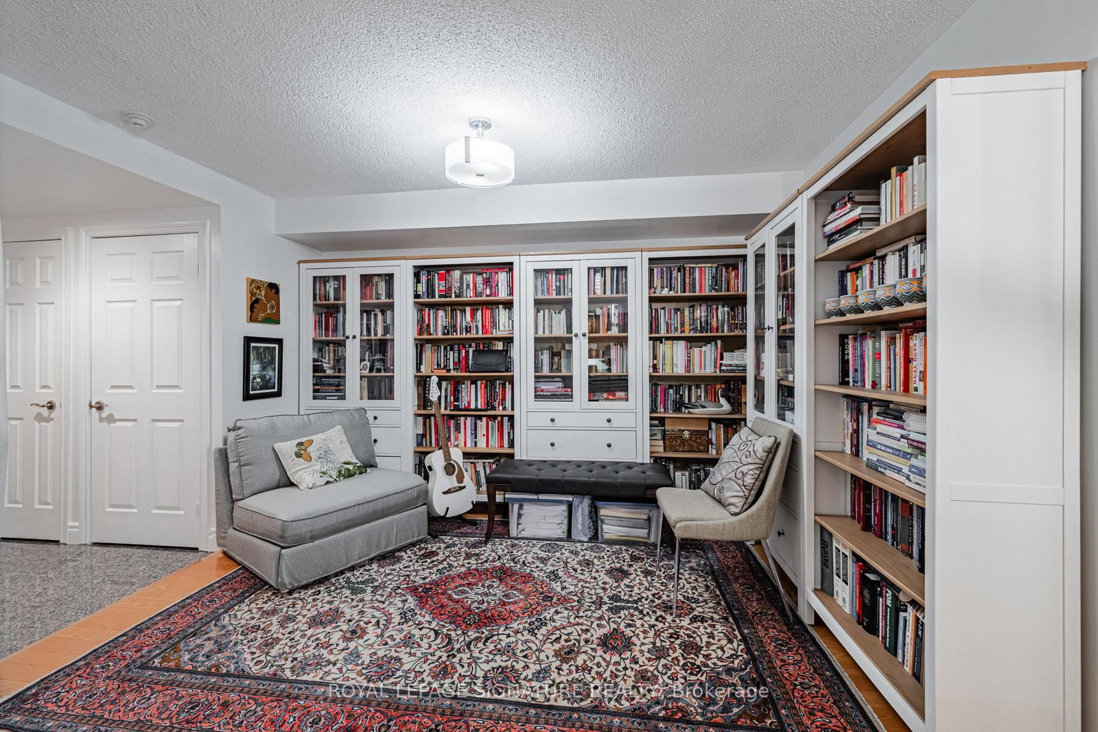 123 Eglinton Avenue E • #813 • Toronto, ON photo 6