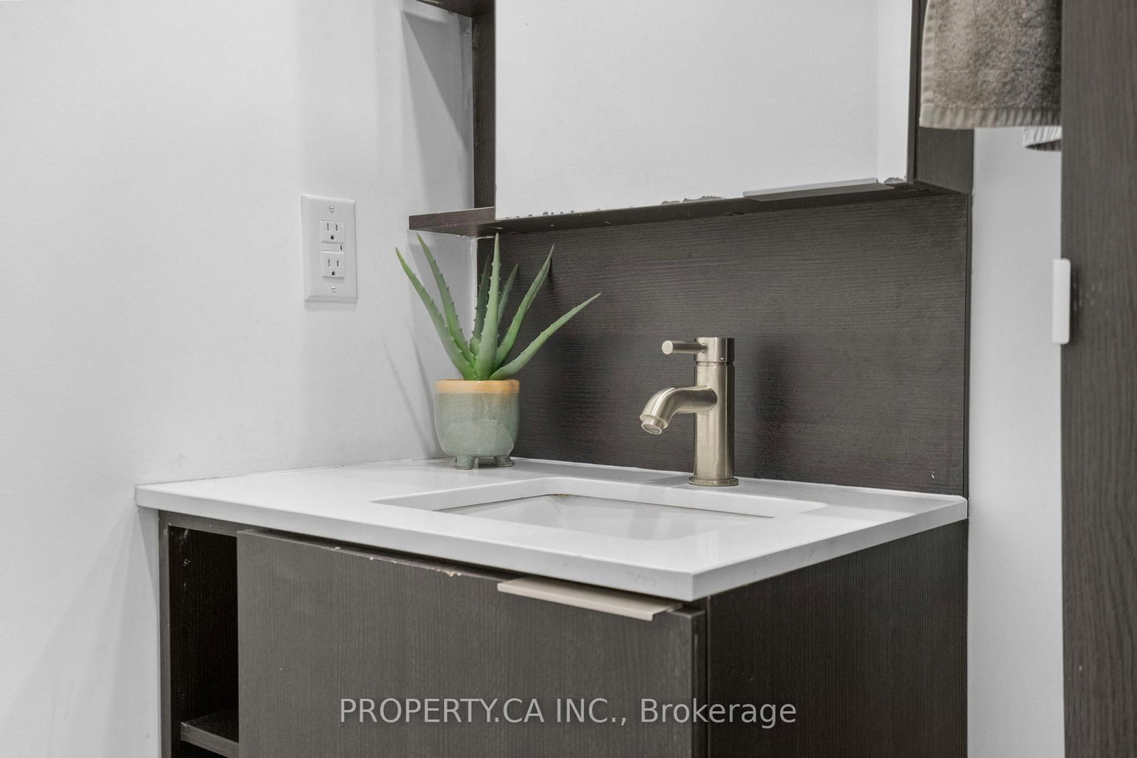 170 Sumach Street • #2212 • Toronto, ON photo 33