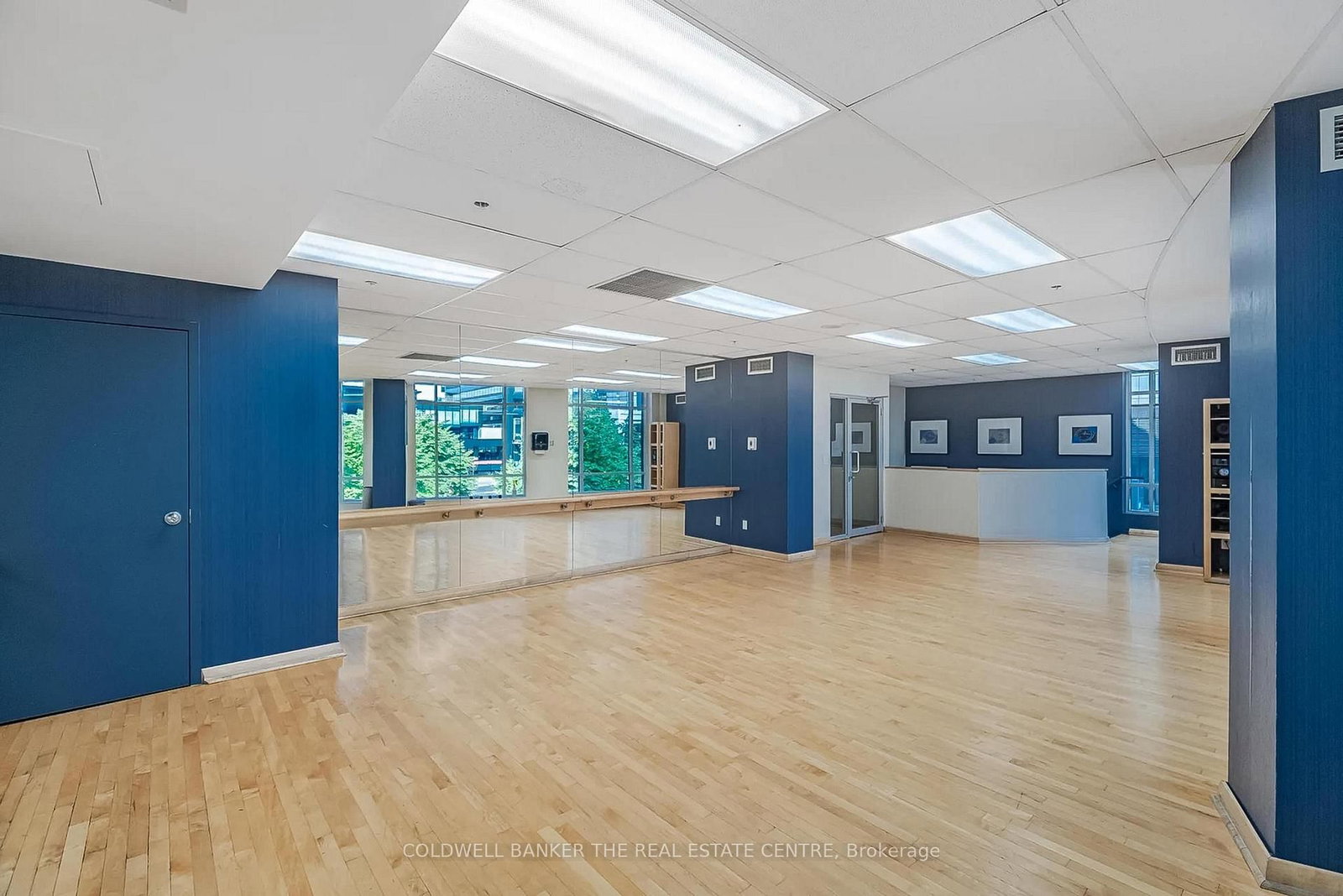 23 Sheppard Avenue E • #912 • Toronto, ON photo 28