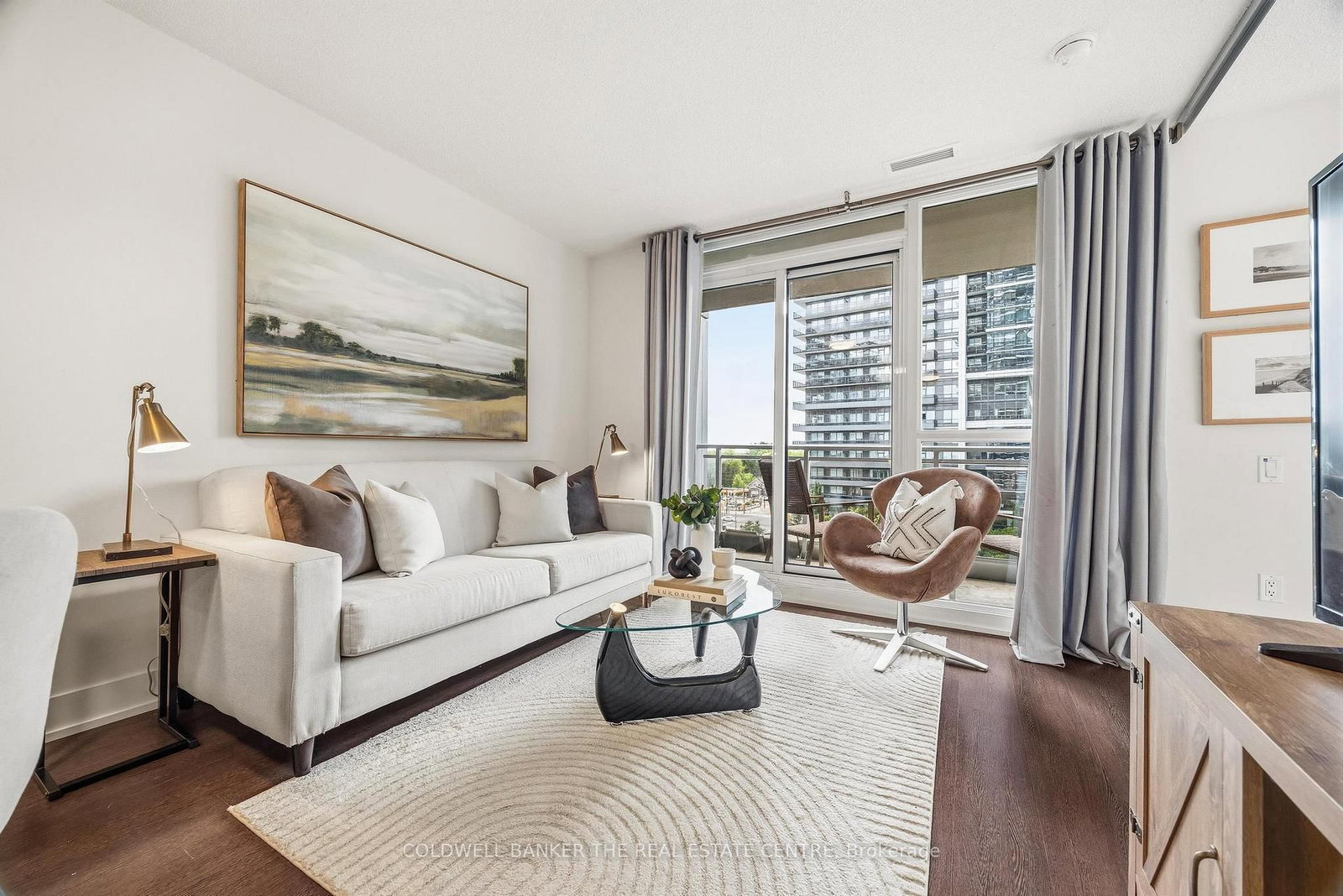 23 Sheppard Avenue E • #912 • Toronto, ON photo 6